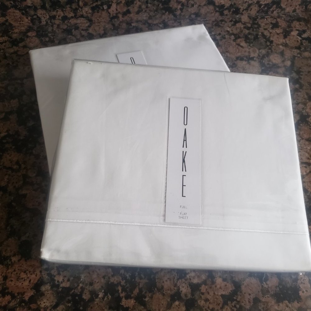 New▪︎2PCS-OAKE Flat/ Fitted Sheets Set. Fits up to 17" Deep Mattress-SOLIDWHITE